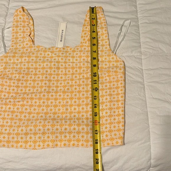 NWT- TOP AND SHORTS BUNDLE - Picture 15 of 15